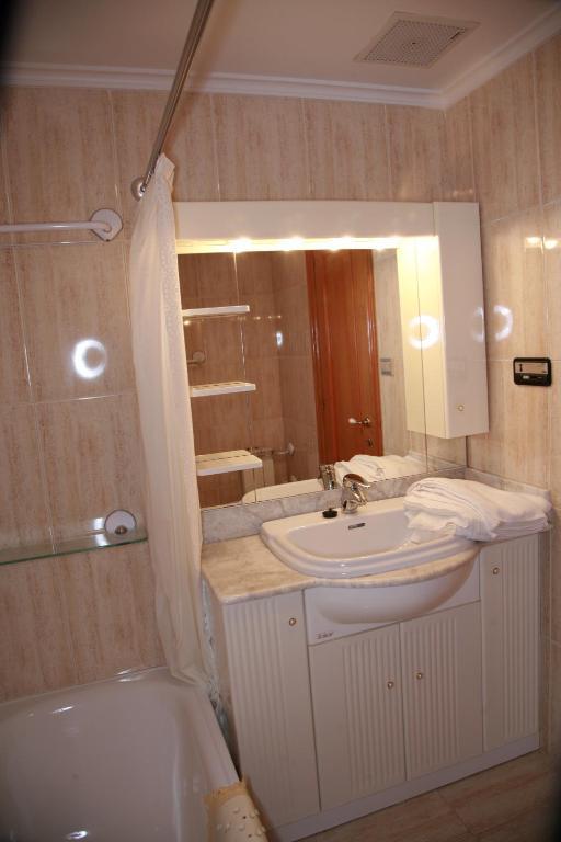 Apartamentos La Terraza Laredo Bilik gambar